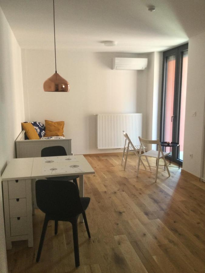 Lovely Studio Appartment With Patio Near The Sea 科佩尔 外观 照片